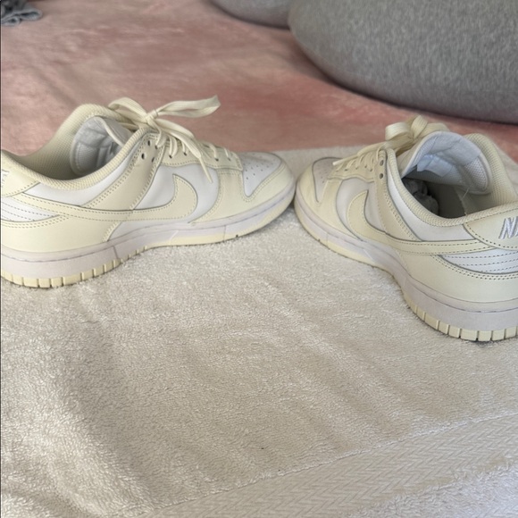 Nike Dunk Low White and Sail Coconut Milk - Picture 5 of 6